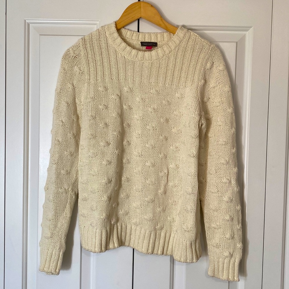 Vince Camuto Cream Sweater Size M